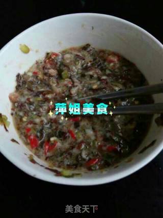 ＃春食野菜香＃香椿锅贴的做法步骤：4