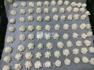 酸奶溶豆的做法步骤：8