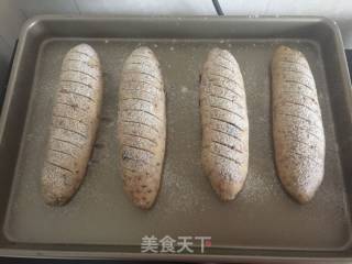 亚麻籽提子软欧包的做法步骤：15