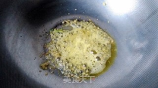 荠菜春笋炒目鱼的做法步骤：6
