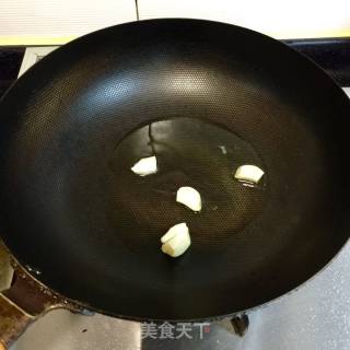 蒜炒莴笋丝的做法步骤：4