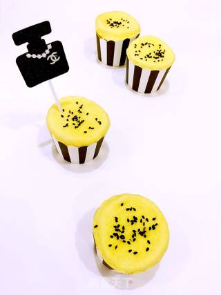 【宝宝辅食】杯子蛋糕的做法步骤：6