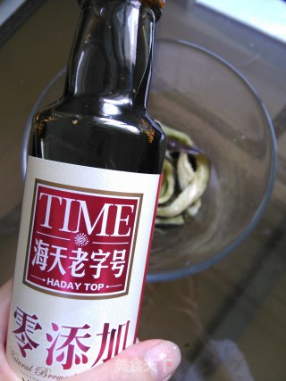 蒸拌手撕茄子的做法步骤：5