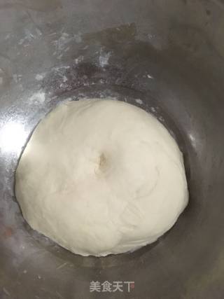 小猪豆沙包的做法步骤：3