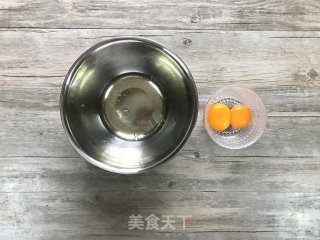 蛋糕三明治的做法步骤：1