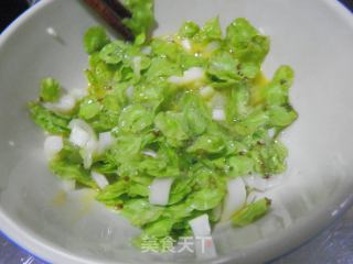 榆钱鸡蛋饼的做法步骤：3
