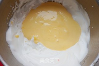 香橙O型蛋糕卷的做法步骤：8