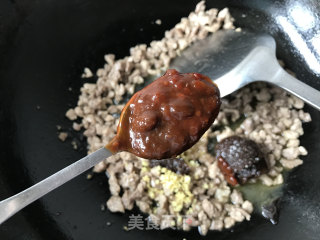 酱肉笋丁青团的做法步骤：5
