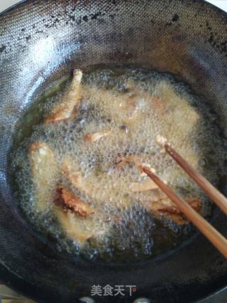 酥炸小黄鱼的做法步骤：5