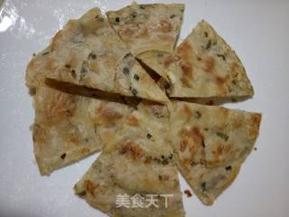 手撕葱油饼的做法步骤：17