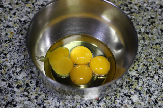 卡通巧克力芒果卷的做法步骤：1