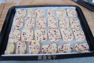蔓越莓饼干的做法步骤：8