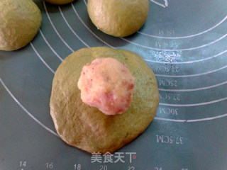 烤肠薯泥茼蒿面包的做法步骤：14