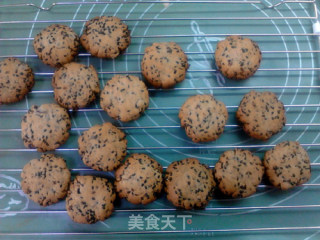 菠萝蜜核芝麻蜂蜜饼干的做法步骤：12