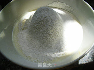 草莓松饼的做法步骤：3