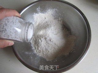口蘑青南瓜肉馅饺子的做法步骤：1