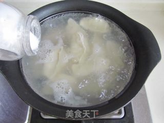 口蘑青南瓜肉馅饺子的做法步骤：13