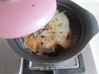 土豆红烧肉的做法步骤：7
