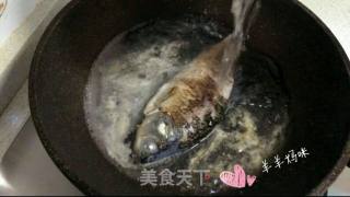 鲫鱼萝卜汤的做法步骤：4