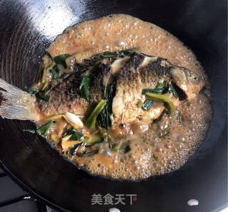 葱烧鲫鱼的做法步骤：9