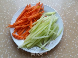 素炒三丝的做法步骤：2