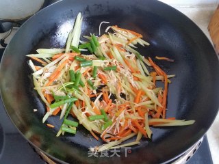 素炒三丝的做法步骤：7