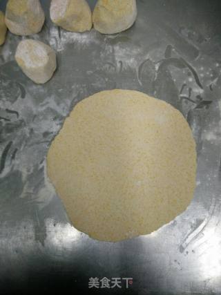 玉米碴馅饼的做法步骤：1