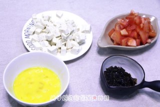 番茄豆腐羹的做法步骤：2
