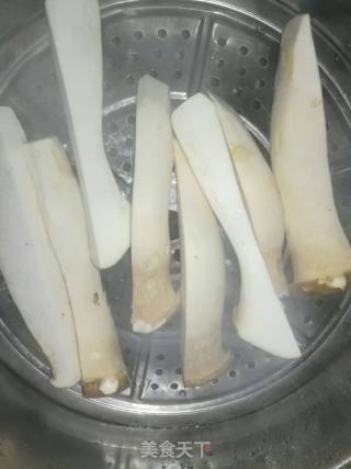 双椒杏鲍菇的做法步骤：1