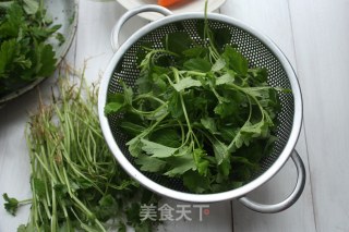 益母草鸡蛋汤的做法步骤：2