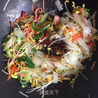 炒河粉的做法步骤：12