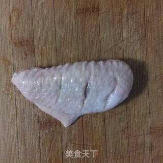 新奥尔良烤鸡翅的做法步骤：2