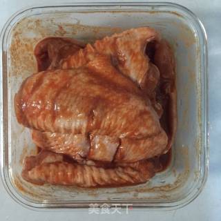 新奥尔良烤鸡翅的做法步骤：4