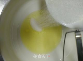 百香果戚风的做法步骤：7