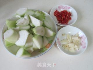剁椒炒瓠瓜的做法步骤：1