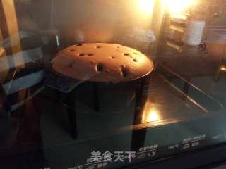 FLUFF焦糖棉花糖可可戚风蛋糕（8寸）的做法步骤：13