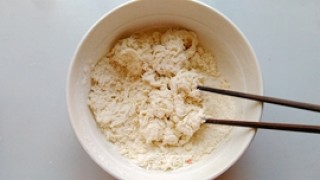 马兰头鲜肉生煎的做法步骤：2