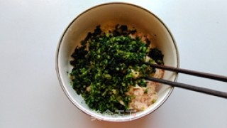 马兰头鲜肉生煎的做法步骤：7
