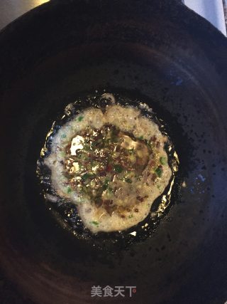 香椿炒鸡蛋的做法步骤：4