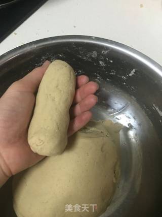 莜面鱼的做法步骤：2