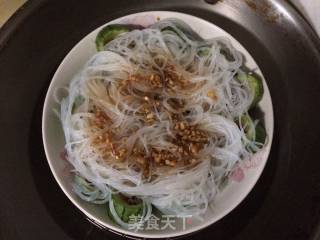 蒜蓉粉丝蒸丝瓜的做法步骤：5