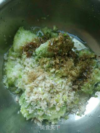 大头菜素馅水饺的做法步骤：4