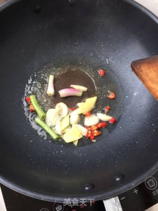 蒜香酸辣猪舌的做法步骤：5