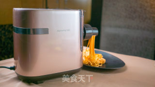 中国厨房：酸辣海参臊子面的做法步骤：3