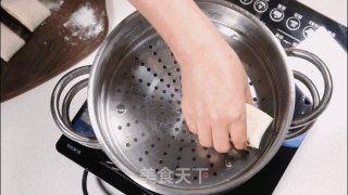 教你一招 蒸出漂亮有麦香味的花卷的做法步骤：12