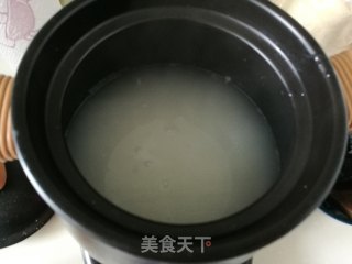 榆钱海米粥的做法步骤：2