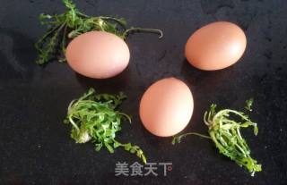 荠菜鸡蛋摊饼的做法步骤：1