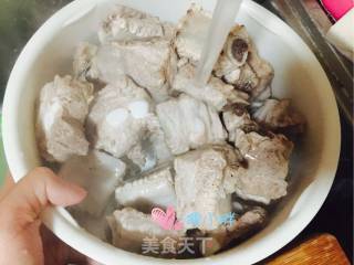 红烧排骨「新手必备」的做法步骤：4