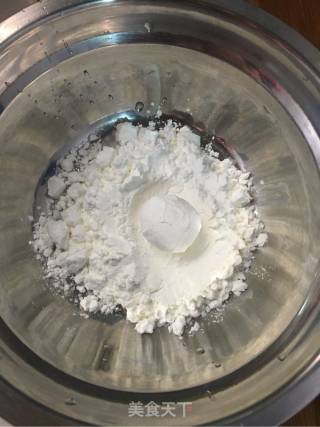 鹌鹑蛋红烧狮子头的做法步骤：3