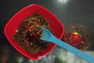 凉拌灰菜的做法步骤：8